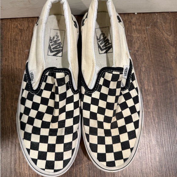 Checkered Vans - Picture 2 of 4